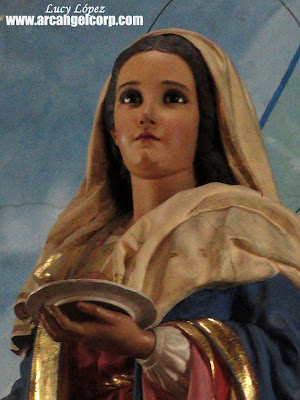 ArcangelCorp: Festividad Santa Lucía Virgen y Mártir