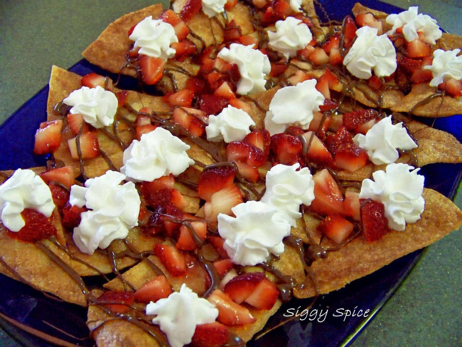 Siggy Spice Strawberry Chocolate Nachos