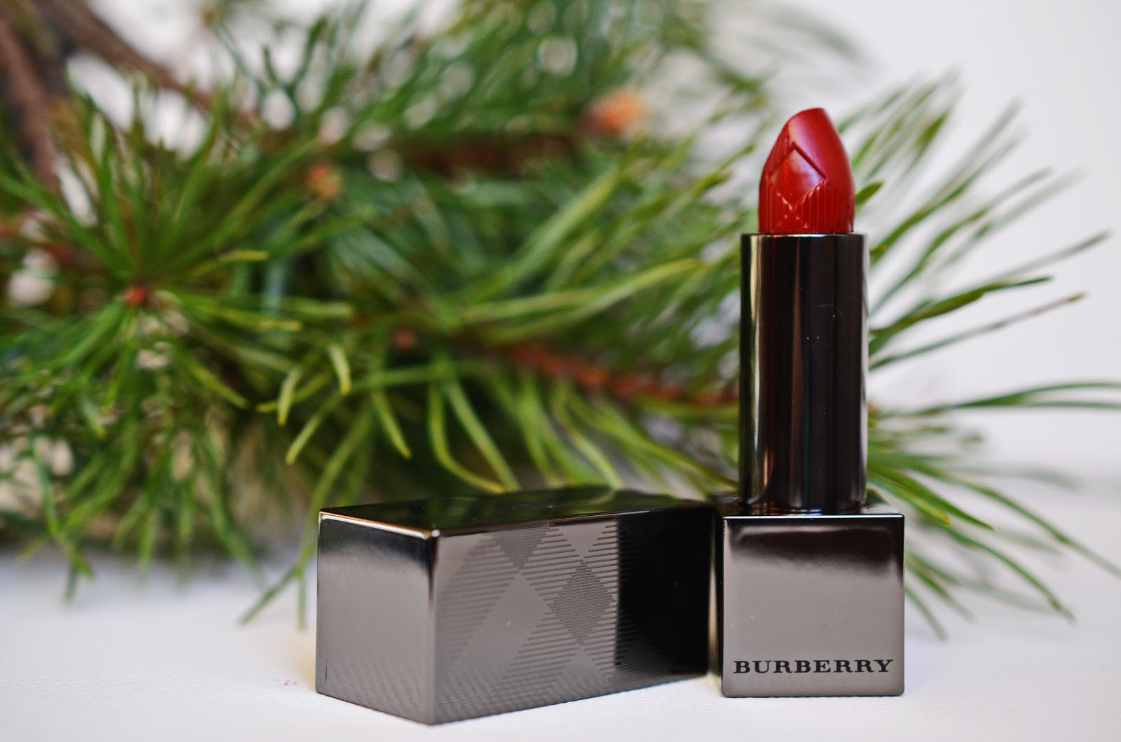 Emma ruby патреон. руби 18. 01943. Burberry lip cover. руби однажды в сказке.