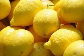 Info Sari Buah lemon Kandungan Nutrisi Dan Khasiatnya