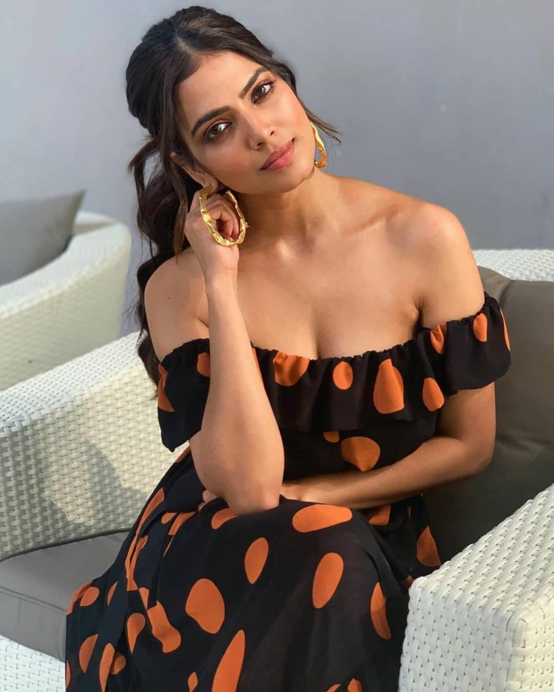 Actress Malavika Mohanan Latest Hot Photos