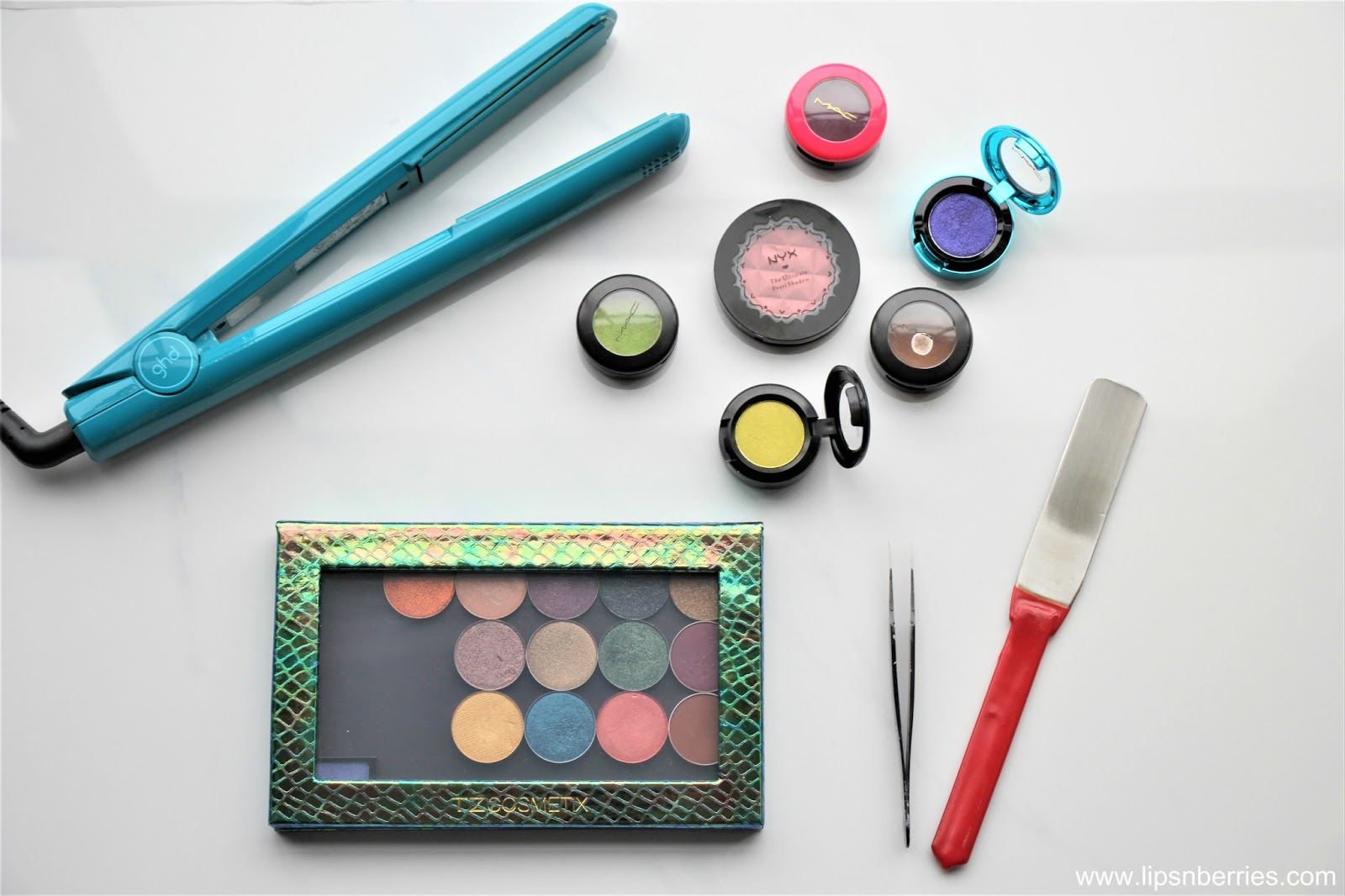 How to depot MAC and other brand eyeshadows for your custom Z Palette