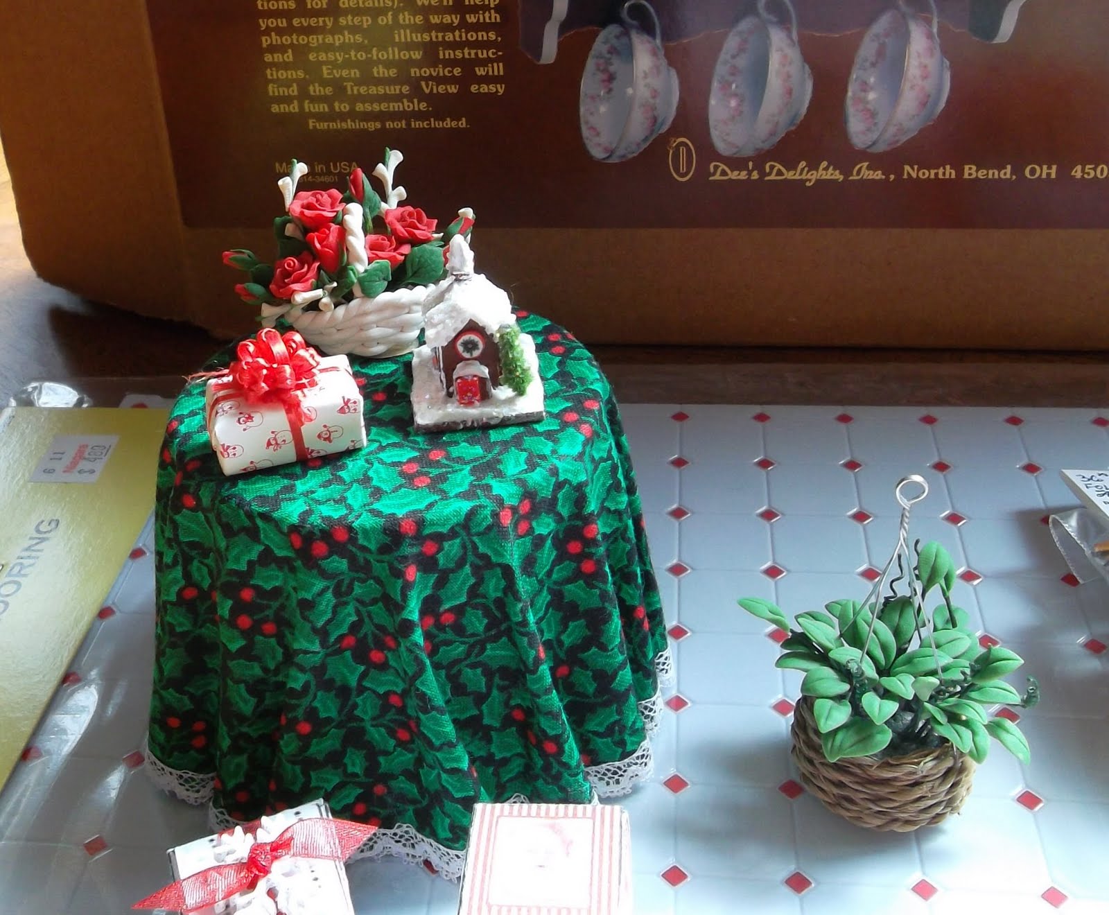 Chris P.'s Minis and More Buffalo NY Miniature and dollhouse Show