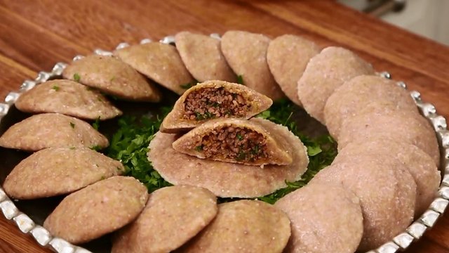 nurselin evi içli köfte tarifi nurselin evi yöresel lezzetler