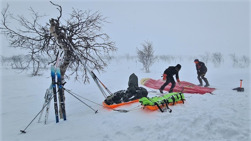 Kaldoaivi hiihtovaellus eräopas Saamelaisalueen koulutuskeskus Tsaarajärvi