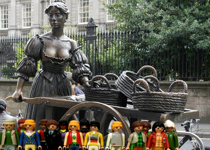 THE GRANDMA'S LOGBOOK THE STORY OF MOLLY MALONE IRISH FOLK IN ESSENCE