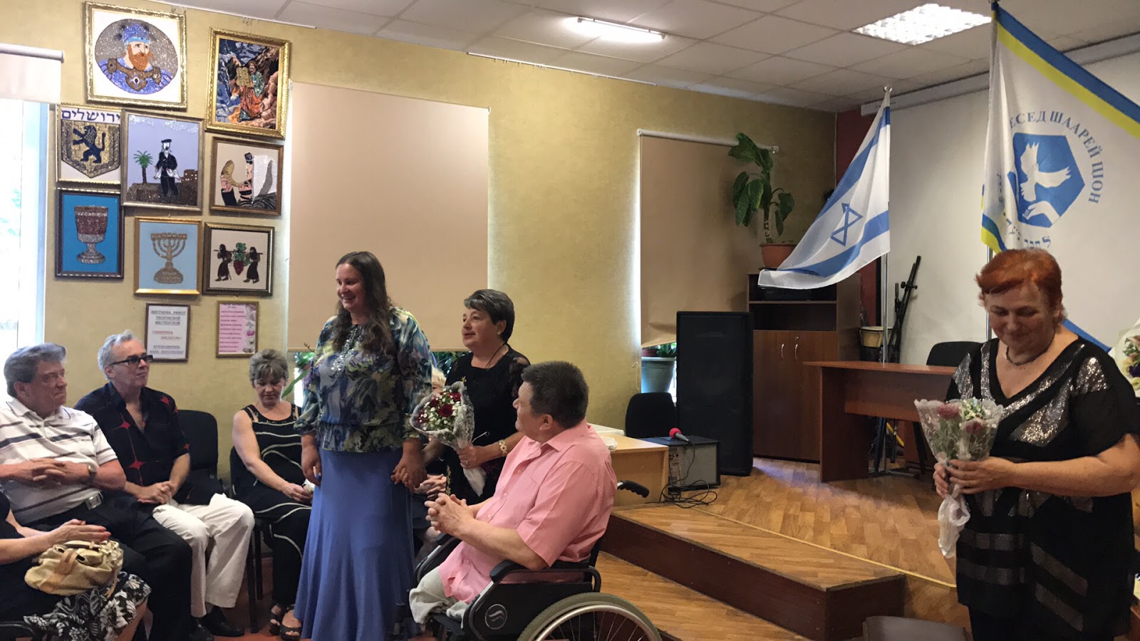 Время больших ожиданий Сотрудники библиотекифилиала №2