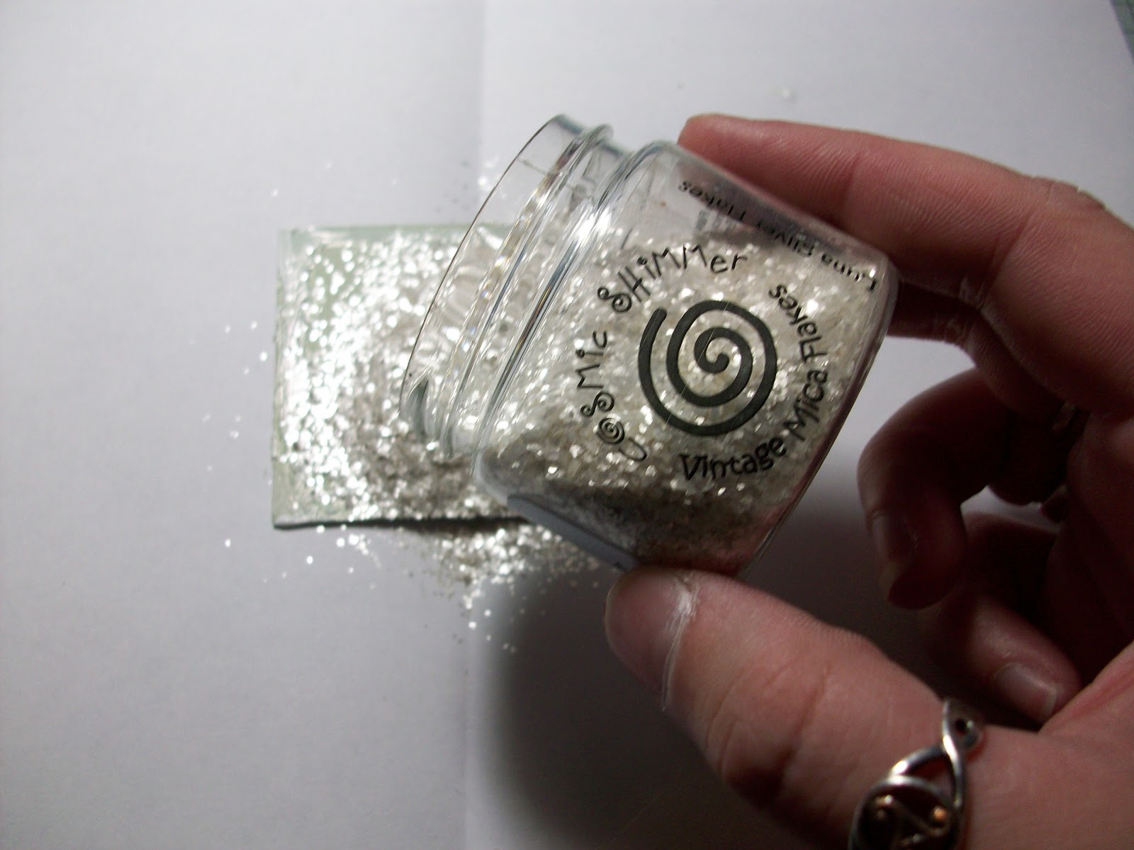 Anne and Paul's How to use Mica Flakes