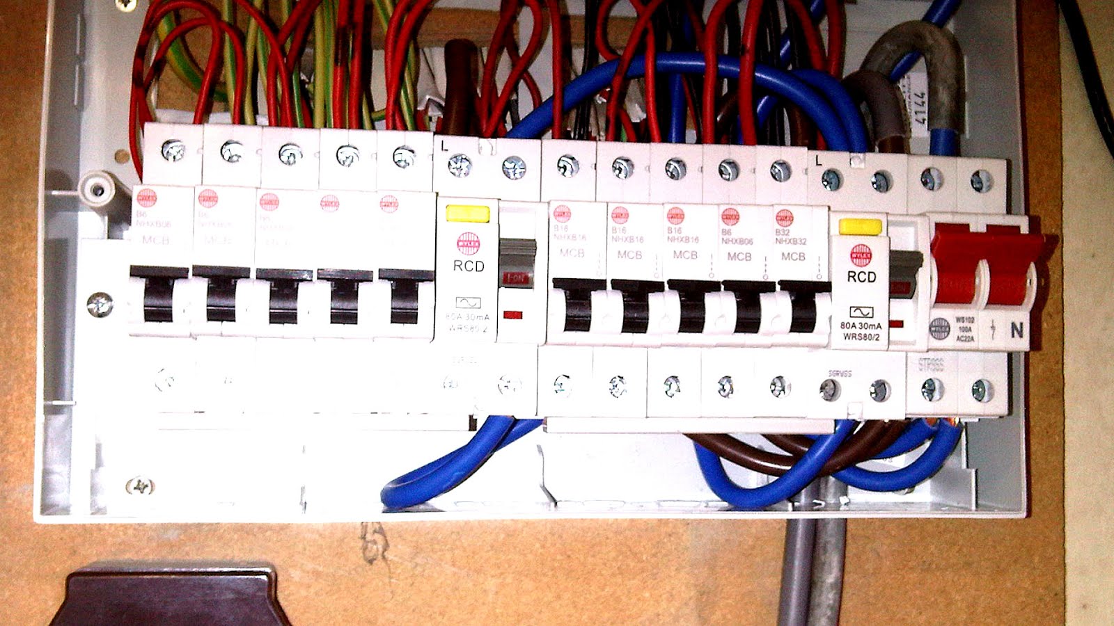trip switch for old fuse box