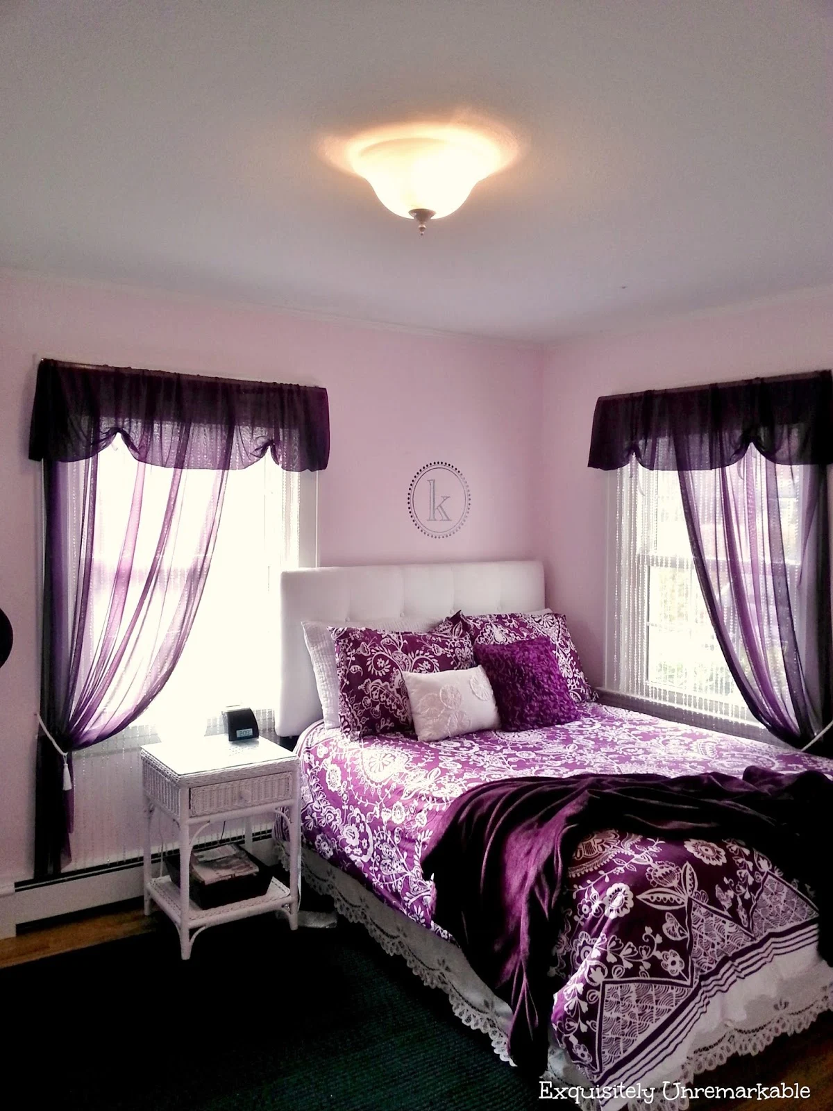 Purple teen bedroom