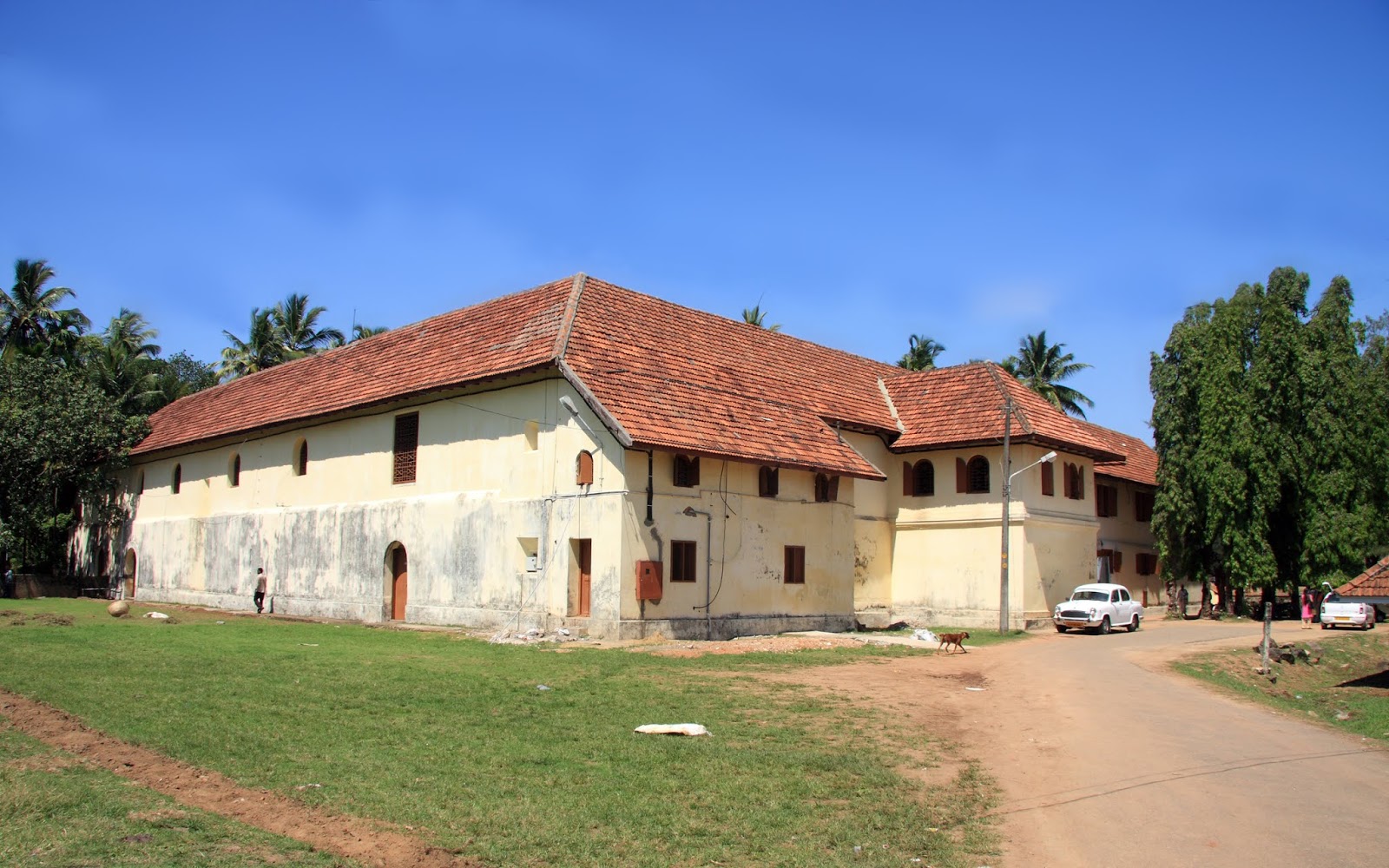 Mattanchery Dutch Palace TO KOCHI