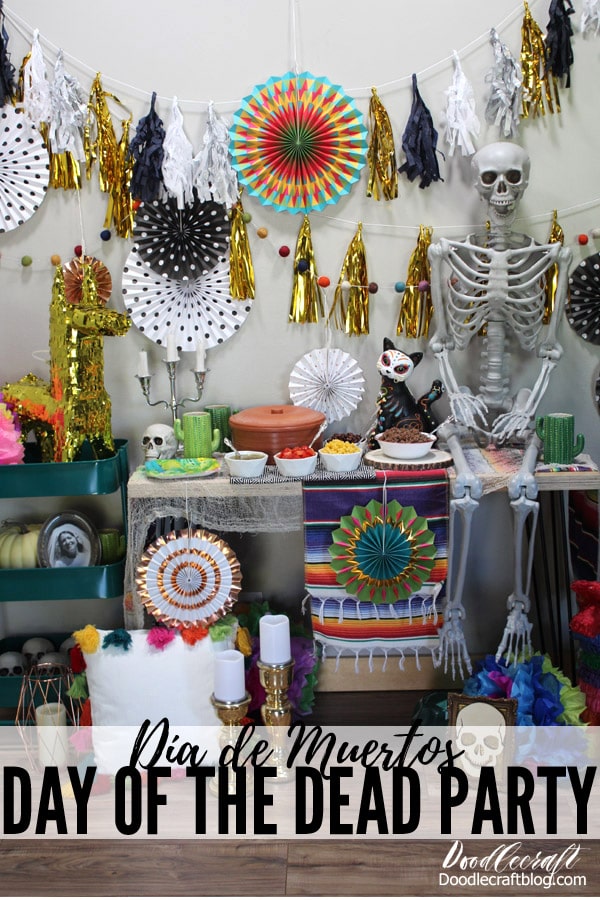 Día de Muertos Day of the Dead Party with Oriental Trading! Celebrate the memory of your ancestors with a fabulous Day of the Dead party! Everything from decor, storage and treats for your next event can be found at Oriental Trading.