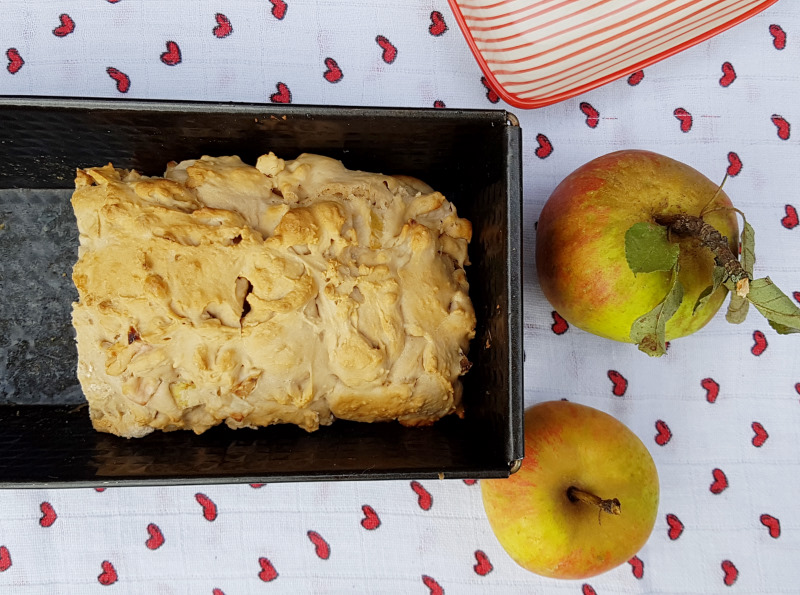 Küstenkidsunterwegs: Rezept: Apfelbrot aus der Kastenform