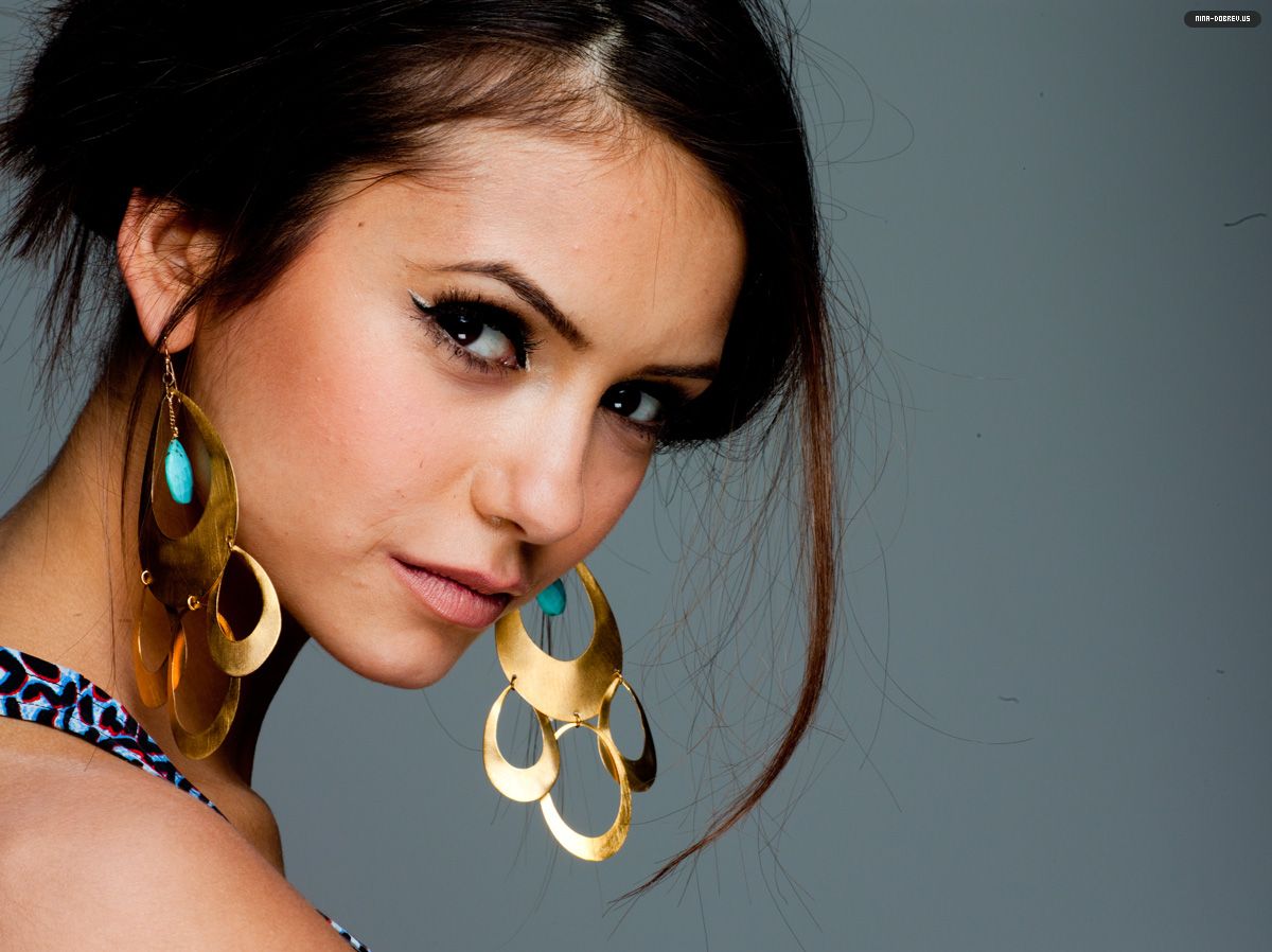 http://1.bp.blogspot.com/-z3VyNxEYuk0/TZ4x9yfnTvI/AAAAAAAACBM/1qJhPA_lOmQ/s1600/nina-dobrev-seventen-magazine-mexico-credits-nina-dobrev-network-4.jpg