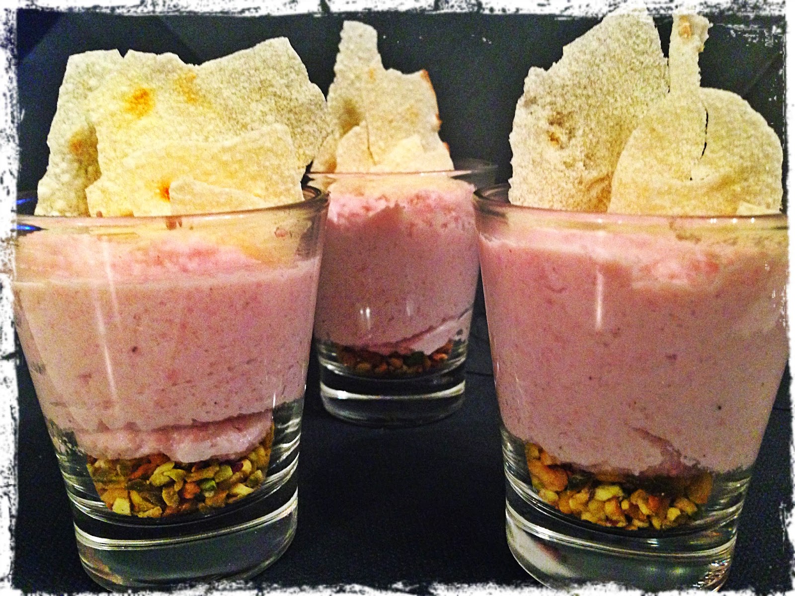 Sugar Queen Mousse di mortadella con pistacchi e scaglie di pane carasau