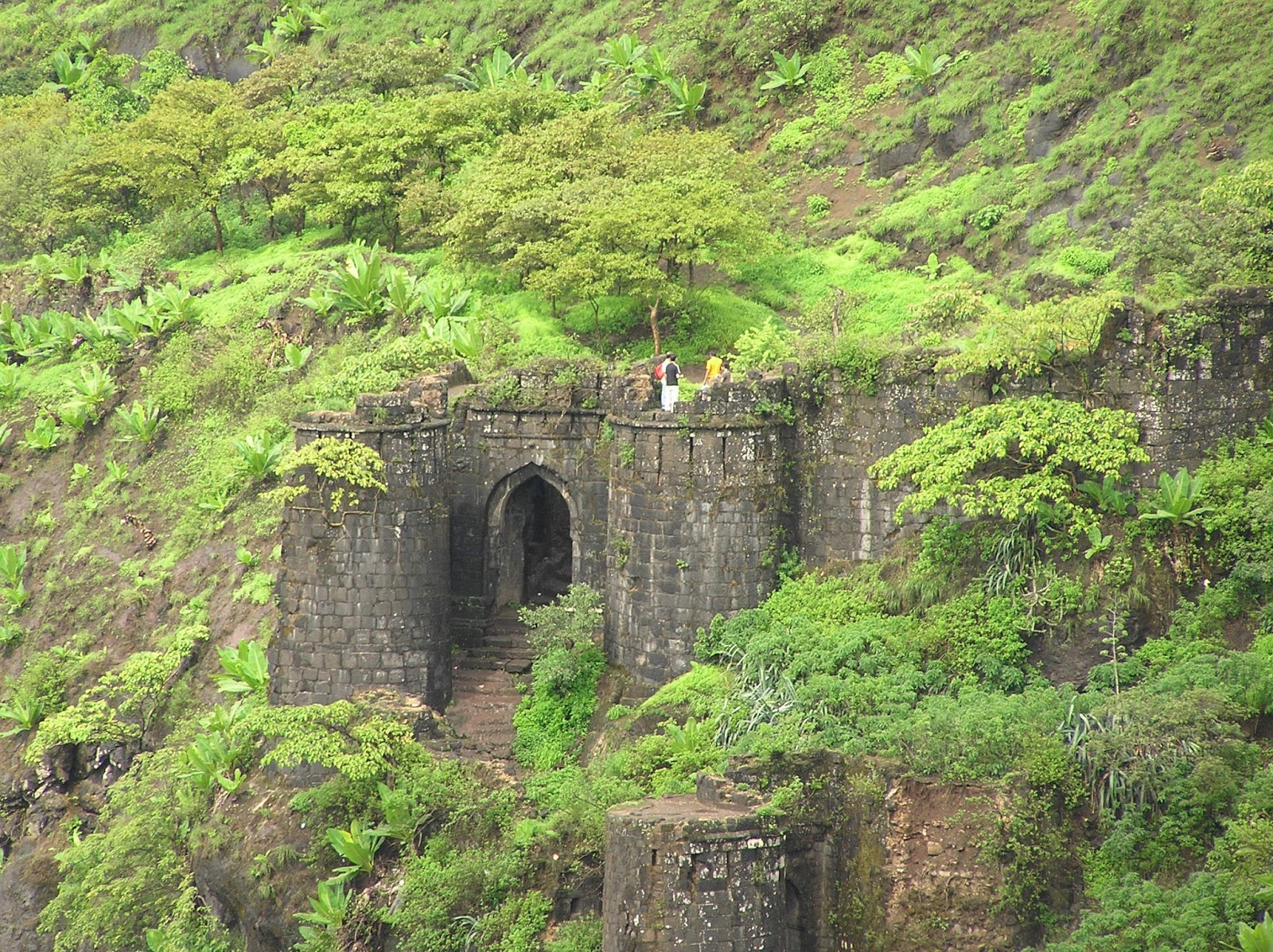 Best Tourist Places Top 10 Best Tourist Places to Visit in Maharashtra