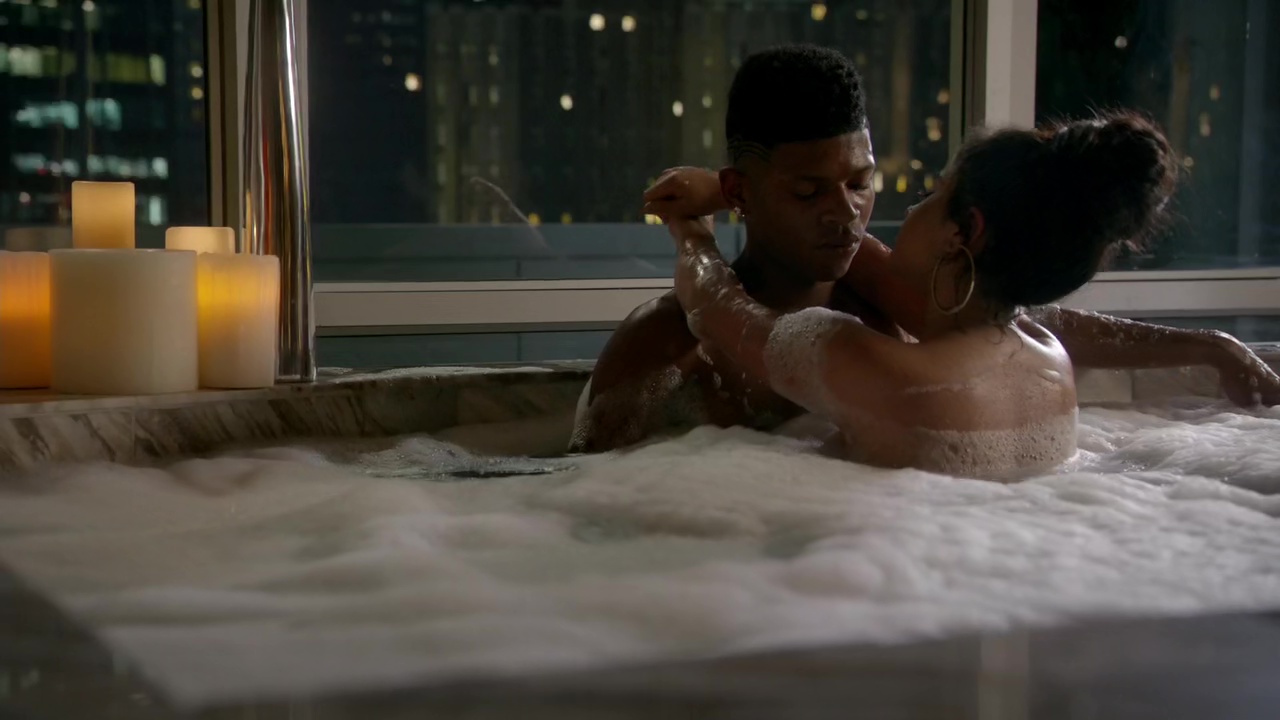 Bryshere Y. Gray shirtless in Empire 2-02 "The Devils Are Here" .