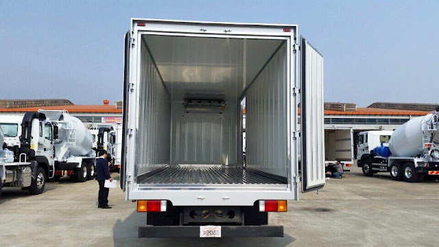 Thùng đông lạnh Hyundai HD240 thung dong lanh hyundai hd240