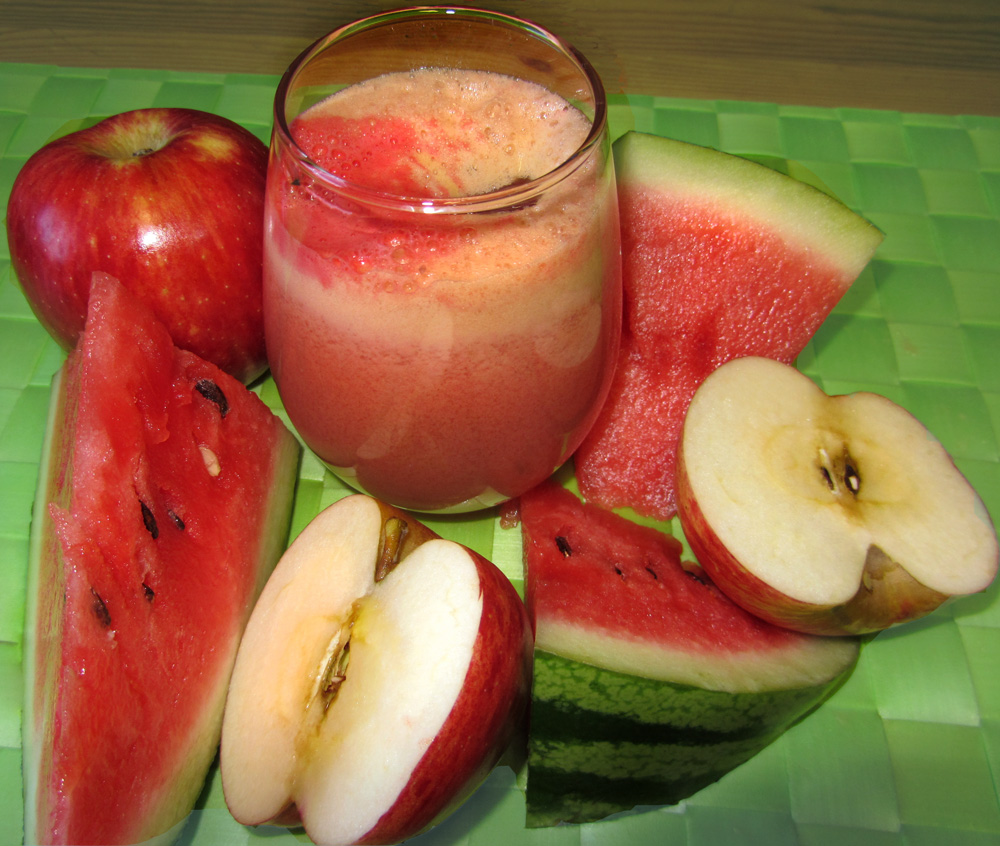 Naturligt vis Gör din egen juice Vattenmelon äpple is