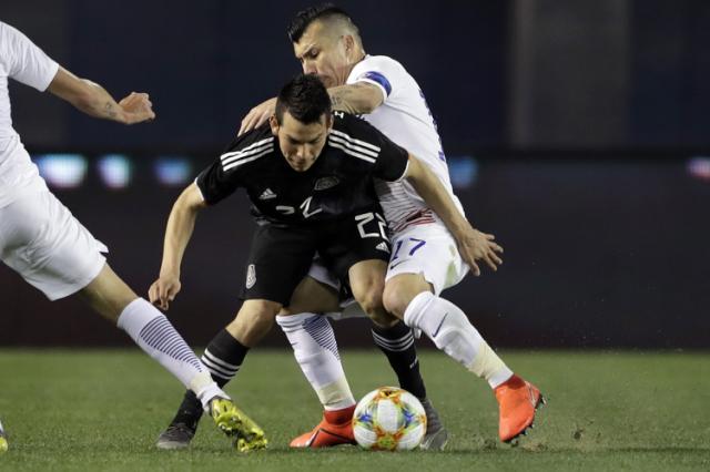 Martino se estrena con triunfo de México sobre Chile