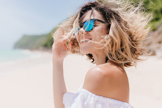 Como recuperar o cabelo depois da piscina e praia