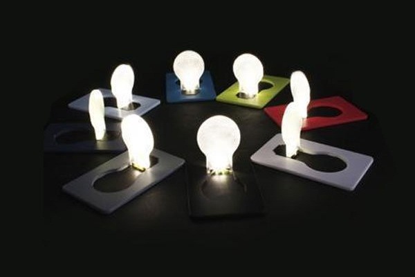 Doulex Credit Card-Sized Portable Flat Bulb for Wallets