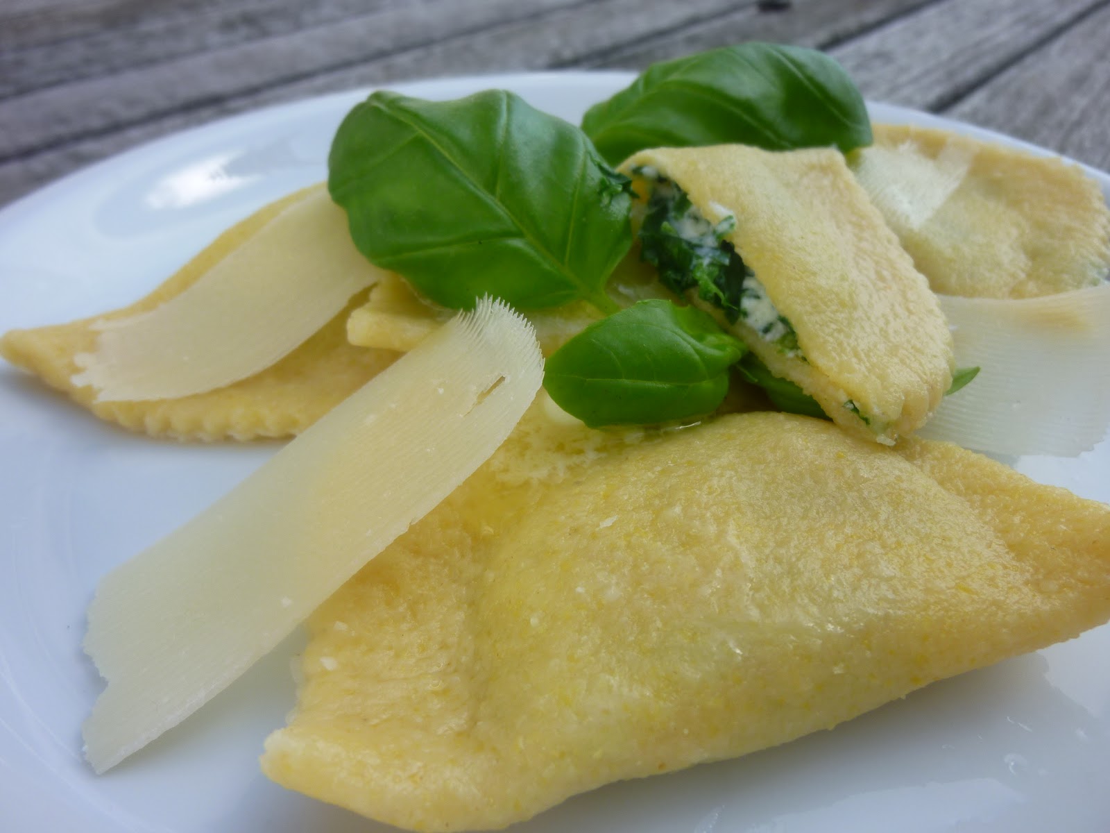 Ravioli mit Ricotta- Spinat- Füllung
