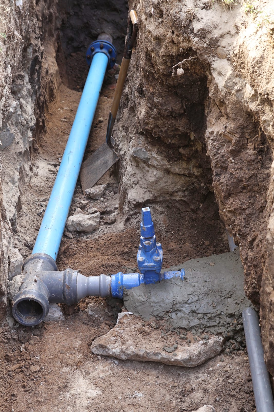 Prensa Municipalidad José C. Paz: OBRAS MUNICIPALES DE AGUA CORRIENTE