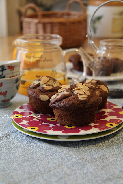 Muffin-cioccolato-confettura-more