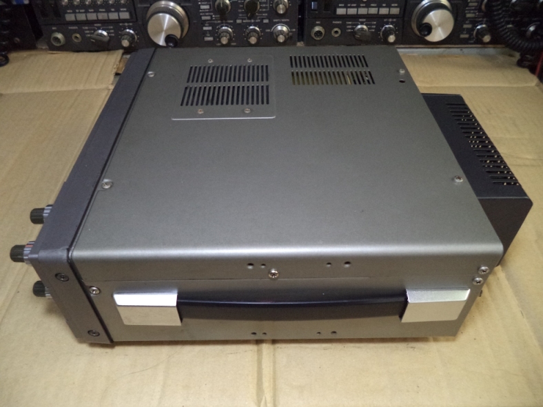 MEDAN RADIO Kenwood TS711A (terjual)