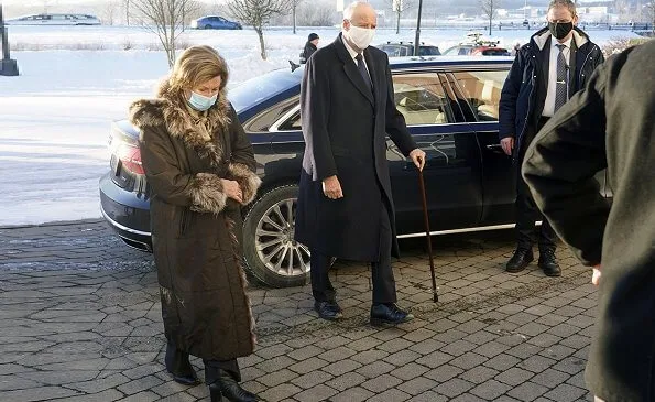 King Harald, Queen Sonja, Crown Prince Haakon and Crown Princess Mette-Marit