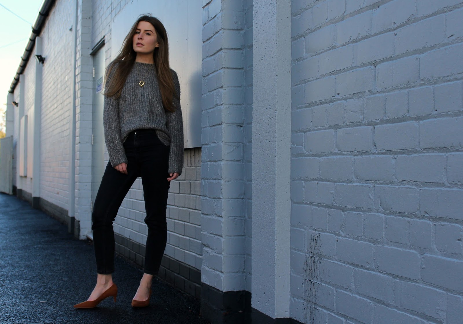 Chunky Knits and Kitten Heels | Style Trunk