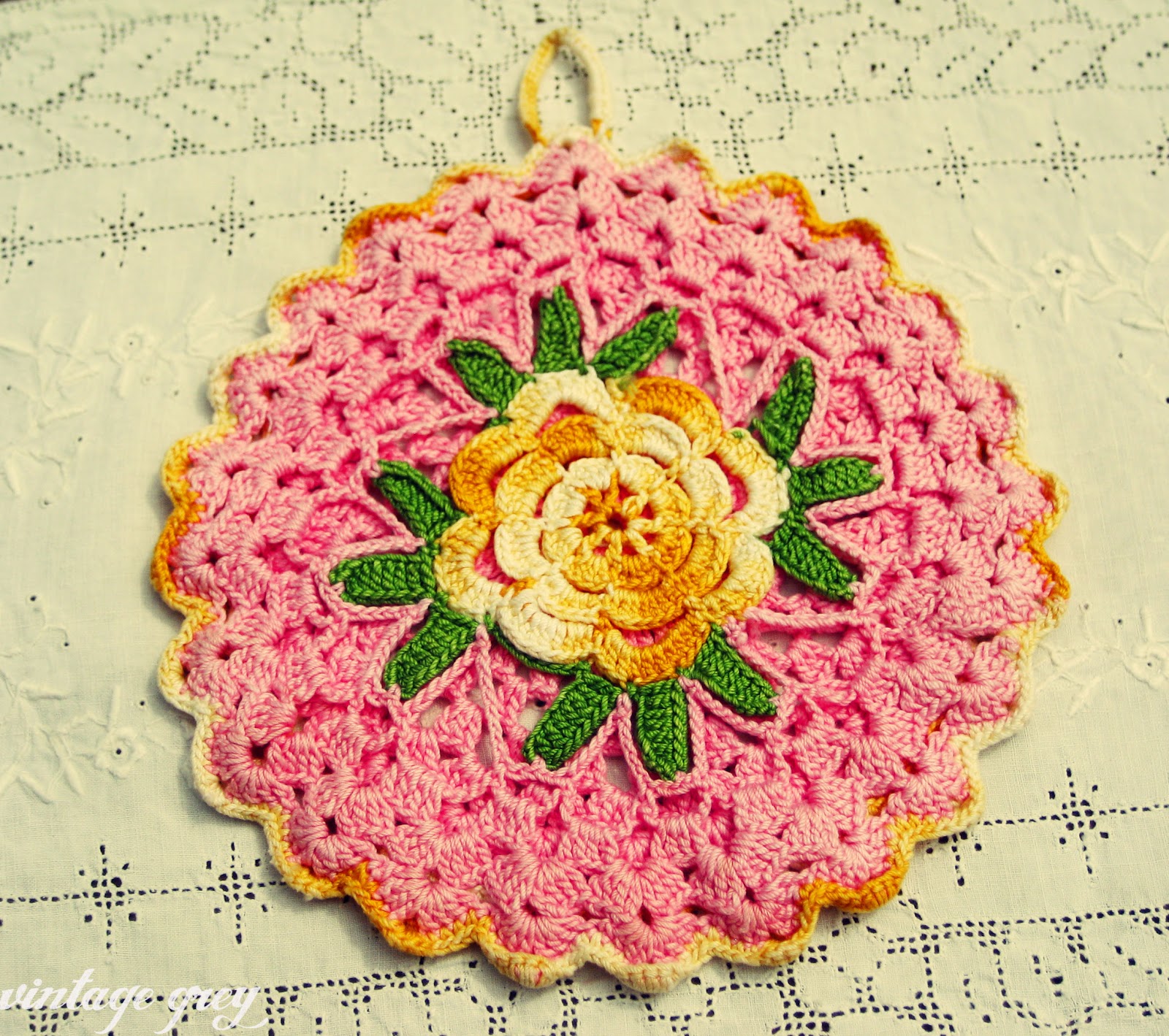 vintage grey a vintage pot holder