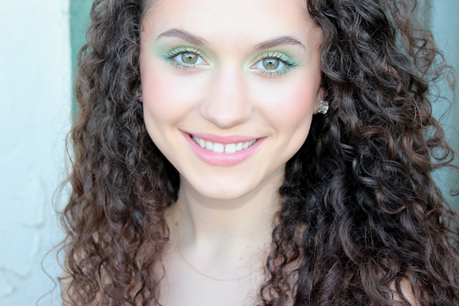thelovelynis-easy-lime-green-makeup-tutorial