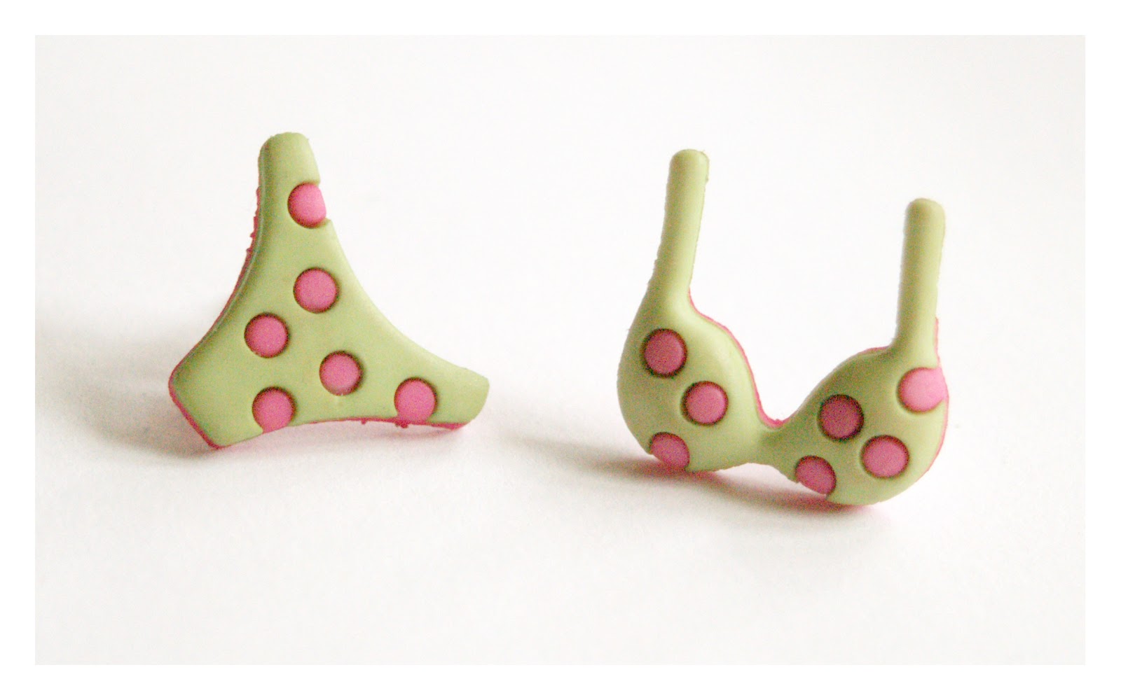 WIAARG Bikini Earrings..