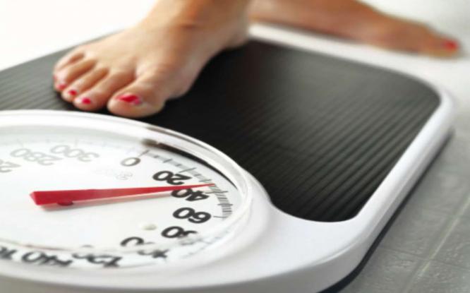 Ποια βιταμίνη σας βοηθά να... χάσετε κιλά! 