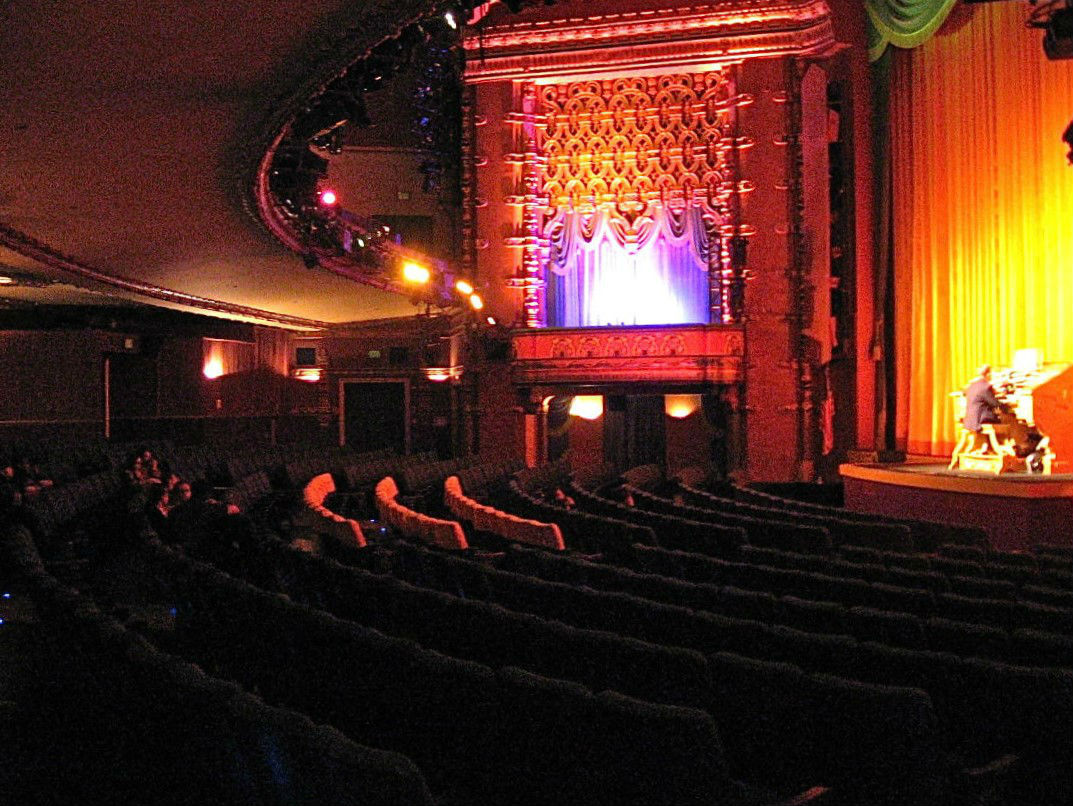 Los Angeles Theatres L A Theatre Tours And Upcoming Events