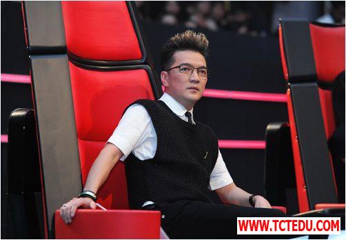 dam vinh hung toi day hoc tro manh khoe ton tai trong showbiz 45f338