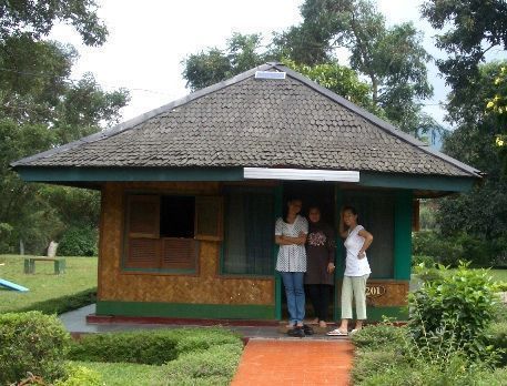 Gema Budaya Rumah Tradisional Sunda Gema Budaya Rumah Tradisional Sunda