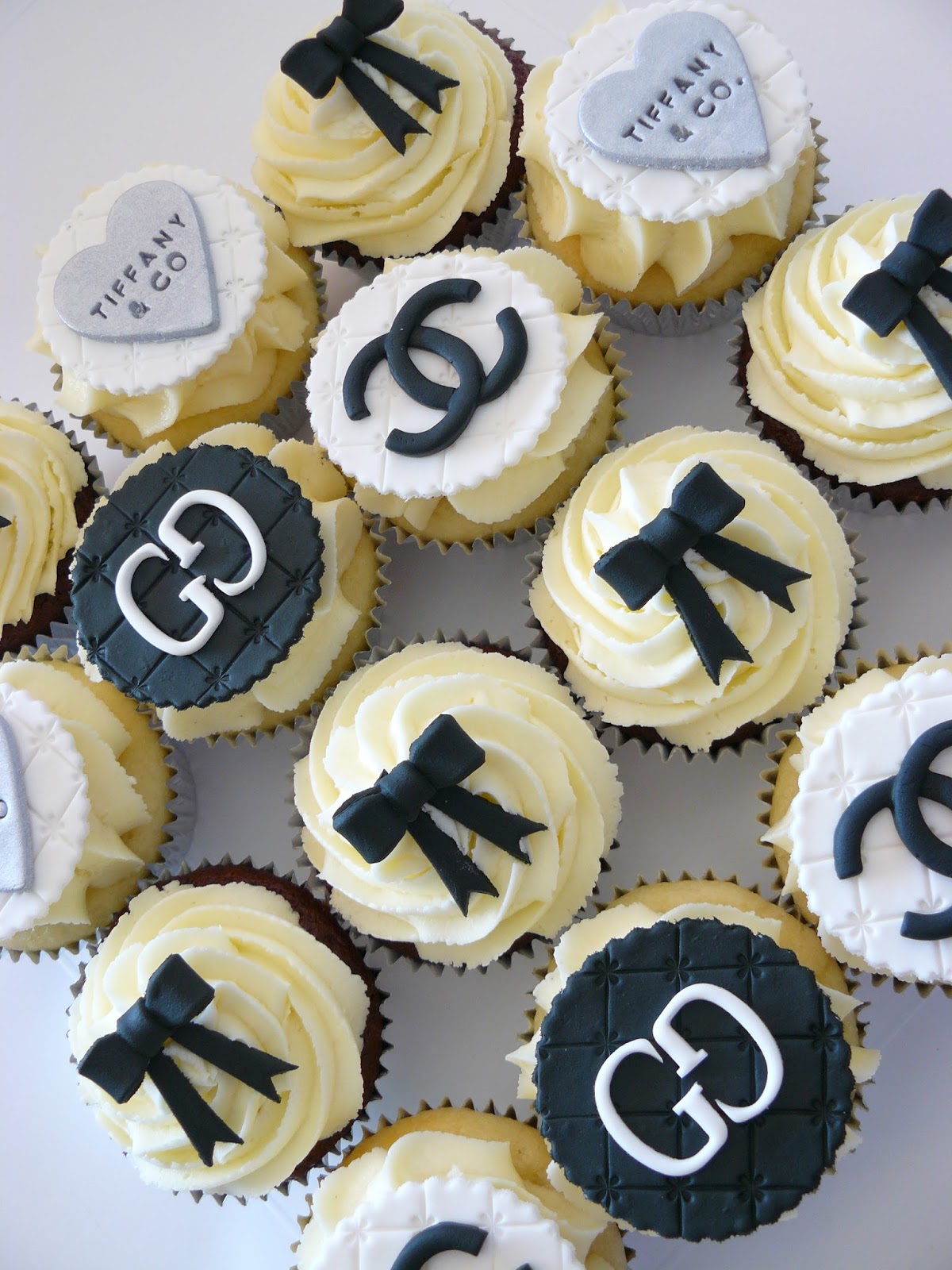 Chanel, Gucci, YSL Cupcakes, Heavenly Cupcakes