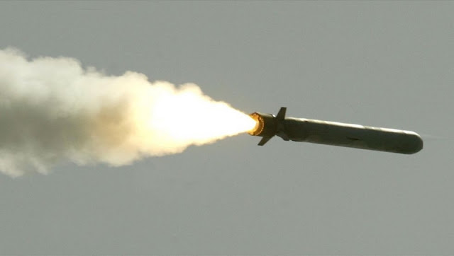 tomahawk-cruise-missile-flies-toward-iraq-after-being-news-photo-1590087337.jpg