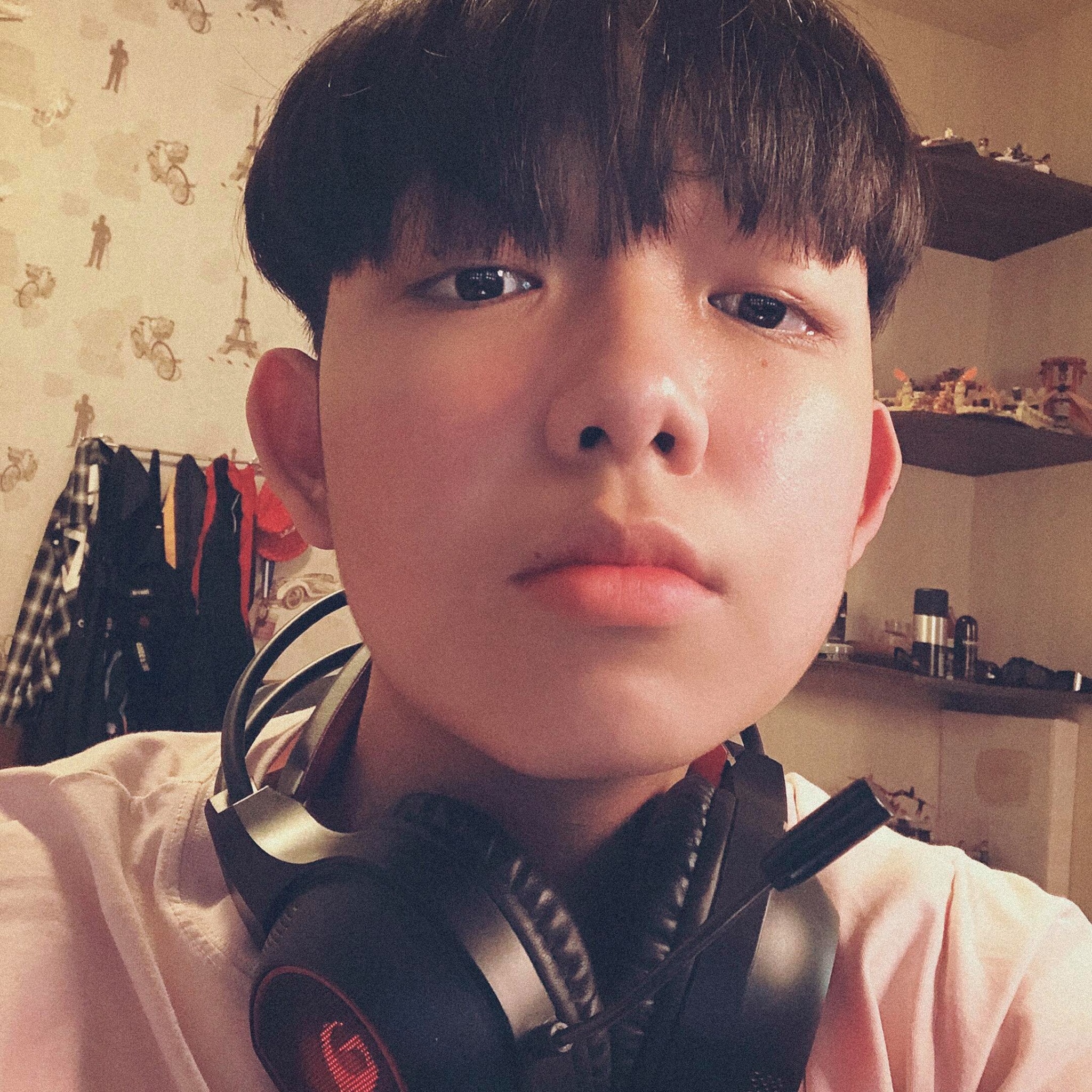 clip nóng lê bình gaming 14