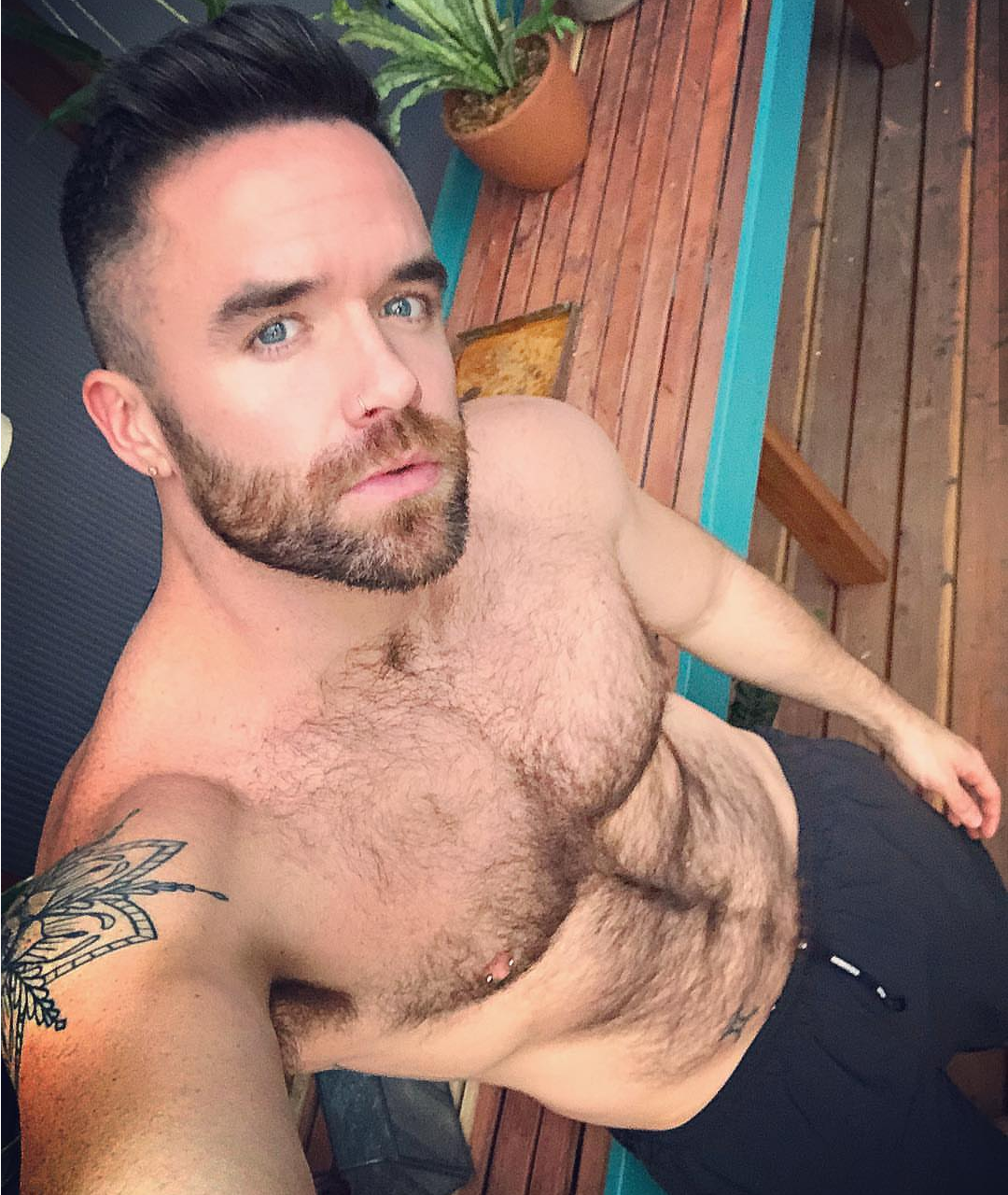 pwfm's Top 20 celebrities known for their penis #9 Brian Justin Crum.