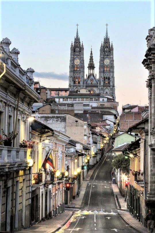 5-five-5: City of Quito - Ecuador