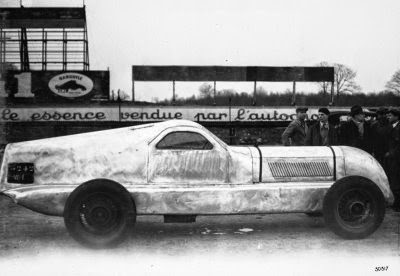 JOUETS ANCIENS Renault NERVASPORT des records vue par CIJ