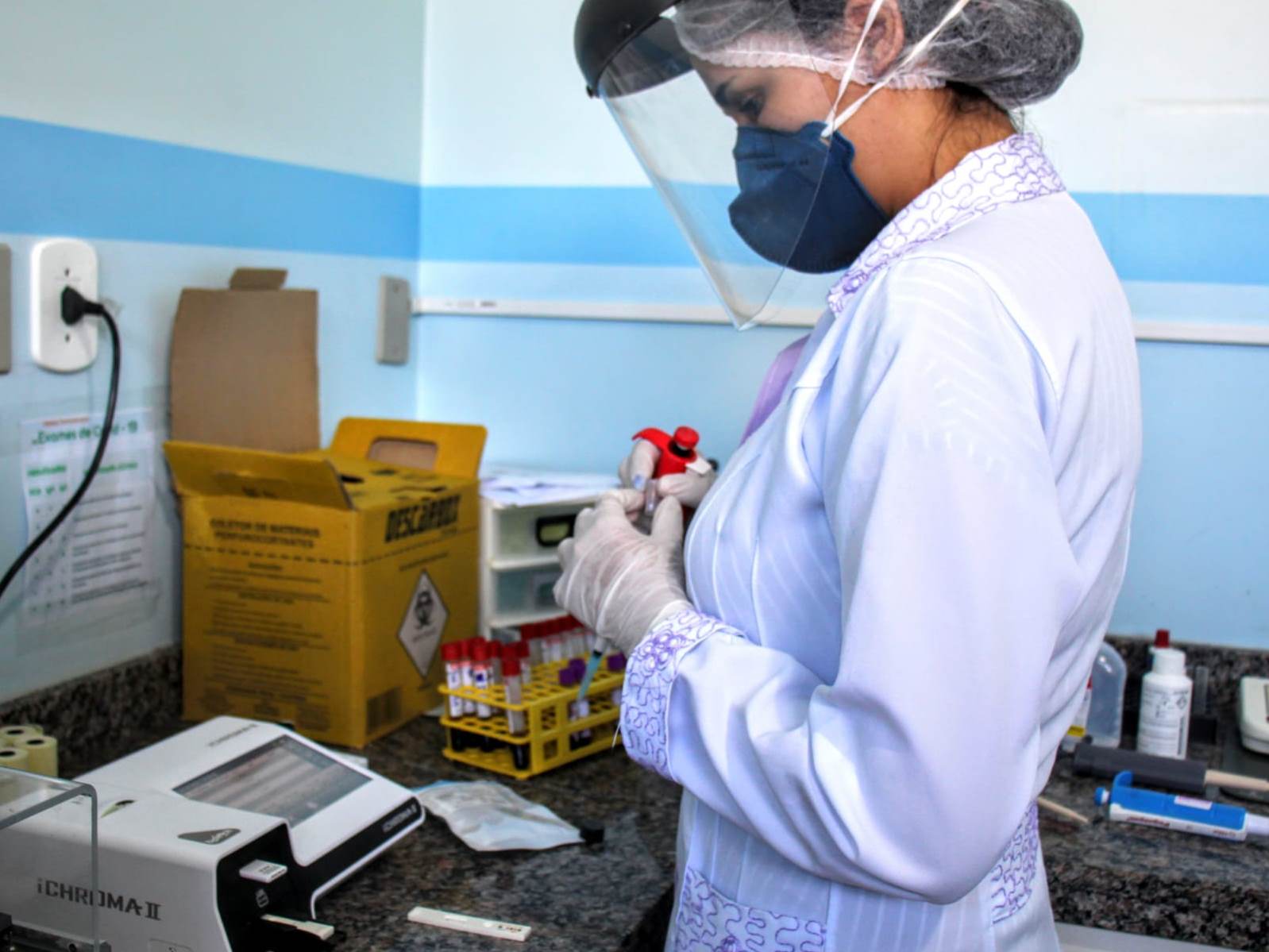 Blog do Márcio José: Pacientes contam com testes rápidos e exame de