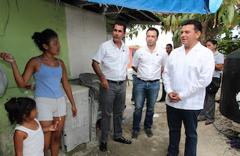 Fredy Marrufo Martín supervisa acciones de vivienda a favor de los cozumeleños