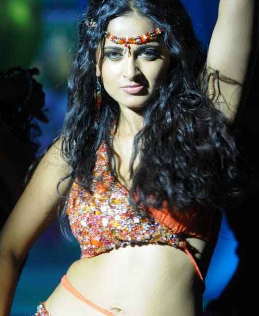 Indian Actress Anushka Shetty Photos