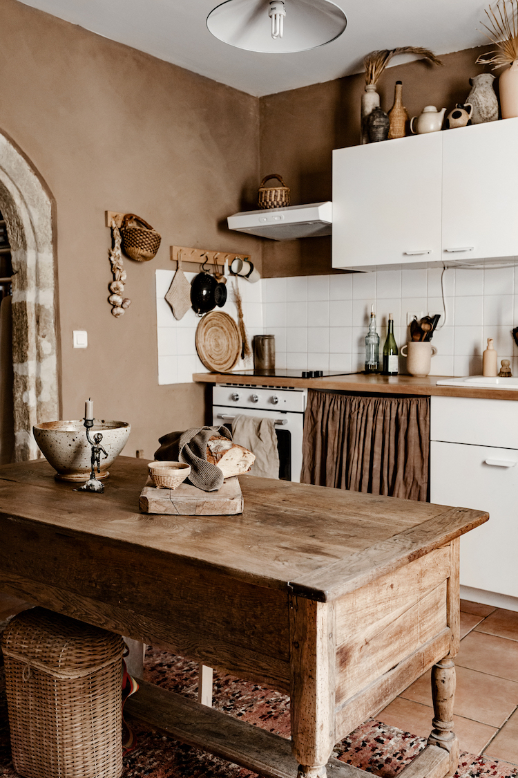 A Swedish Photographer and French Hat-Maker's Home in the South of France