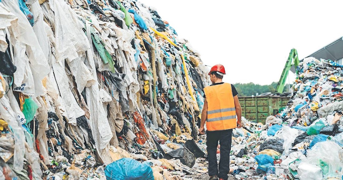Landfill fashion the fashion industry’s biggest secret